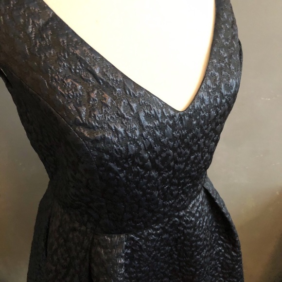 French Connection V-Neck Fit & Flare LBD - Picture 3 of 6